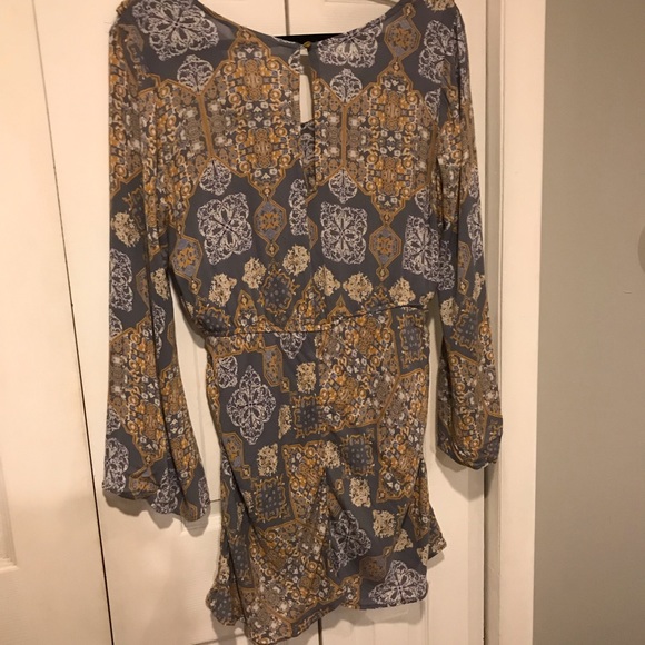 Never worn boho dress/beach cover up - Picture 6 of 8
